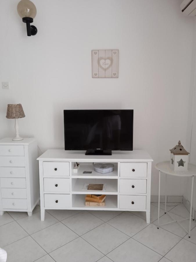 Apartmani More โกมาร์นา ภายนอก รูปภาพ