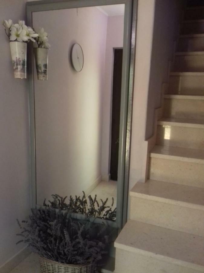Apartmani More โกมาร์นา ภายนอก รูปภาพ